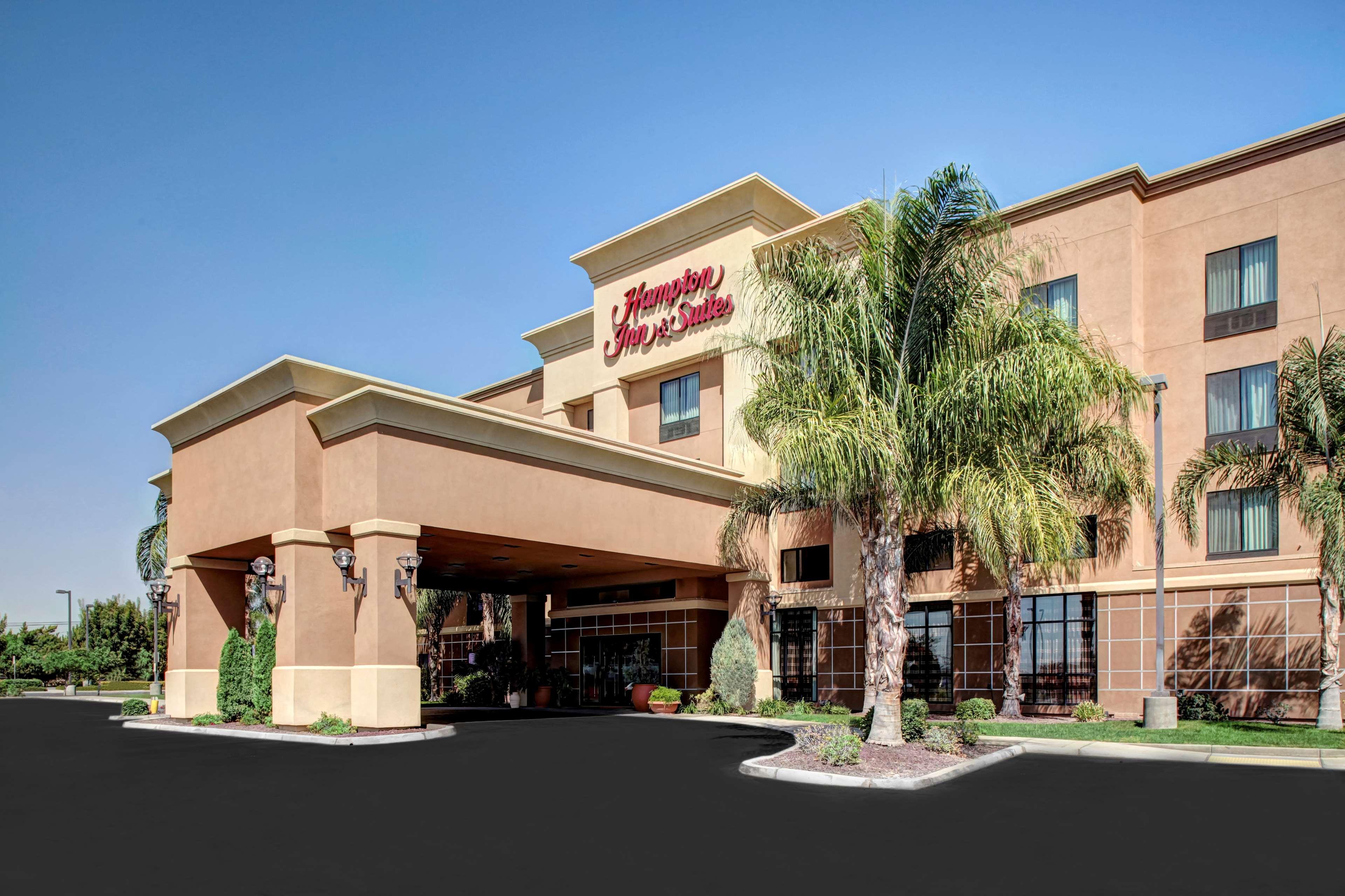 Hampton Inn And Suites Bakersfield / Highway 58 Exteriör bild
