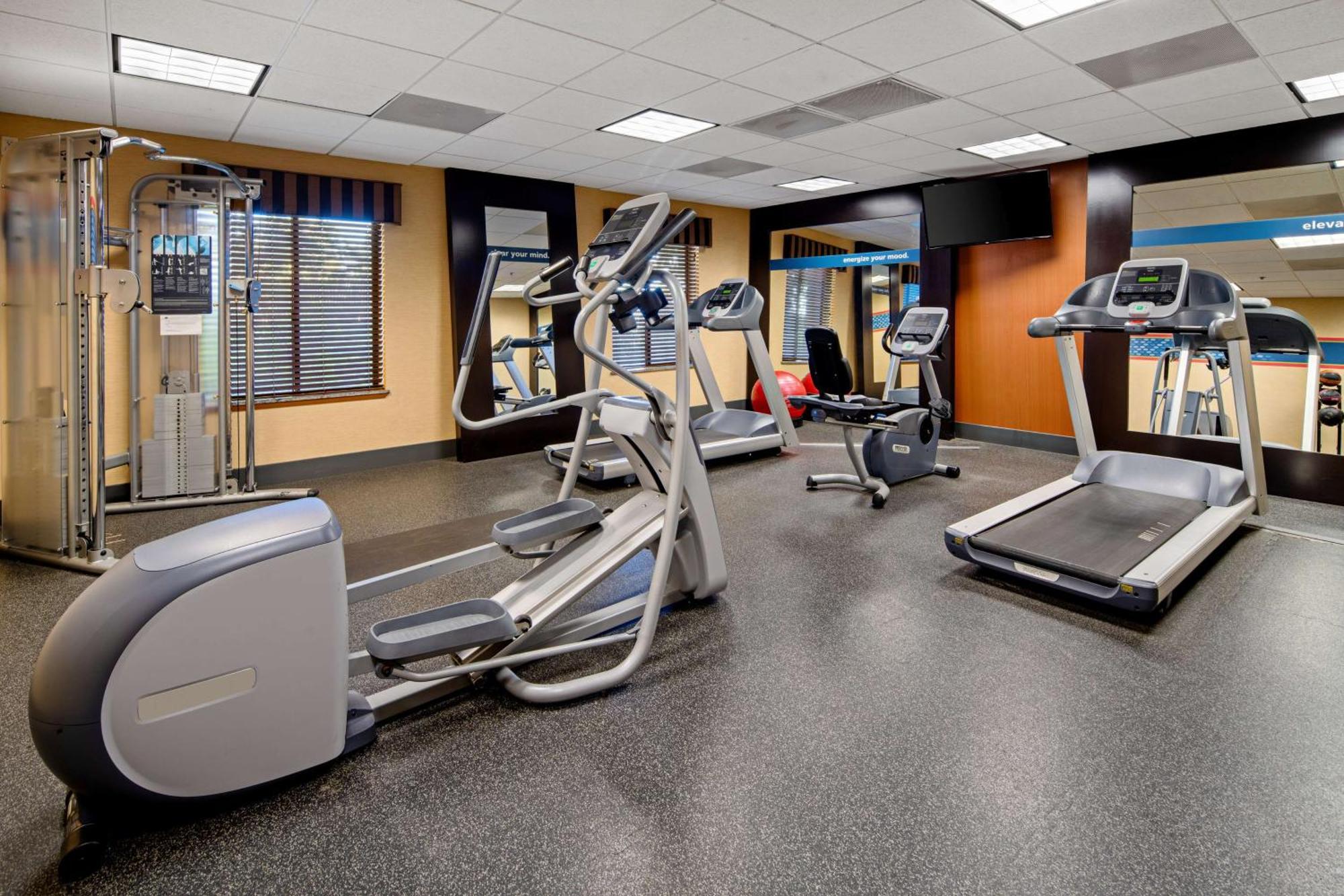Hampton Inn And Suites Bakersfield / Highway 58 Exteriör bild